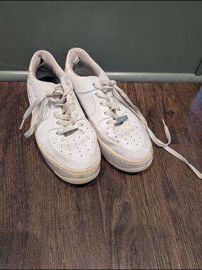 Nike Air Force 1 Sneakers